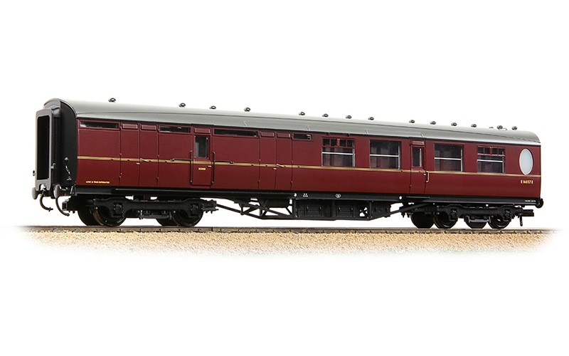 Bachmann Branchline 34-462 LNER Thompson Brake Second Corridor BR Maroon OO Scale