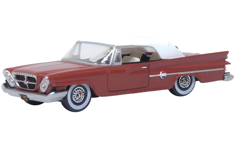 Oxford 87CC61004 Chrysler 300 Convertible 1961 (Closed) Cinnamon/White HO Scale
