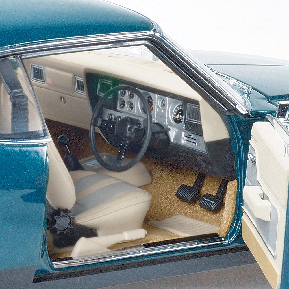 Classic Carlectables 18820 Holden HJ Monaro GTS Coupe Deauville Blue 1:18 Scale