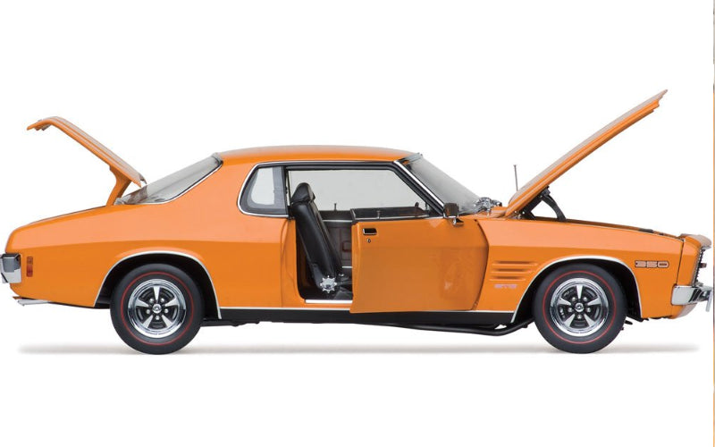 Classic Carlectables 18848 Holden HQ Monaro GTS Coupe The Lone O'Ranger (350ci Engine) 1:18 Scale