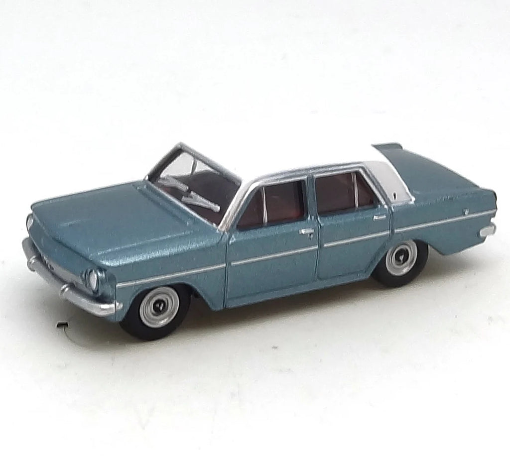 Road Ragers R.074 1963 EH Sedan Blue/White HO Scale