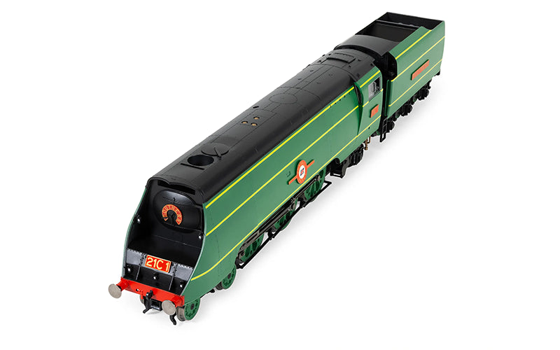 Hornby R30399SS SR Merchant Navy Class 21C1 'Channel Packet' (With Steam Generator) DCC Sound OO Scale