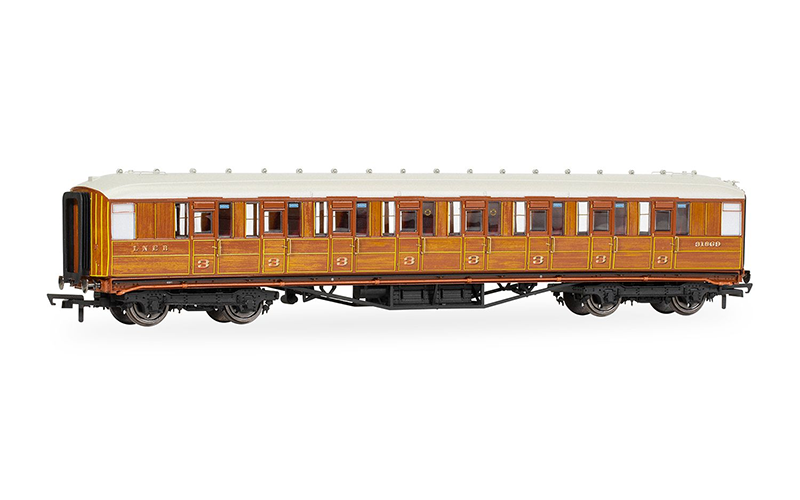 Hornby R40453 LNER Gresley Corridor 31869 Third Class Coach OO Scale