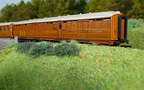 Hornby R40456 LNER Gresley Corridor 4239 Passenger Brake OO Scale