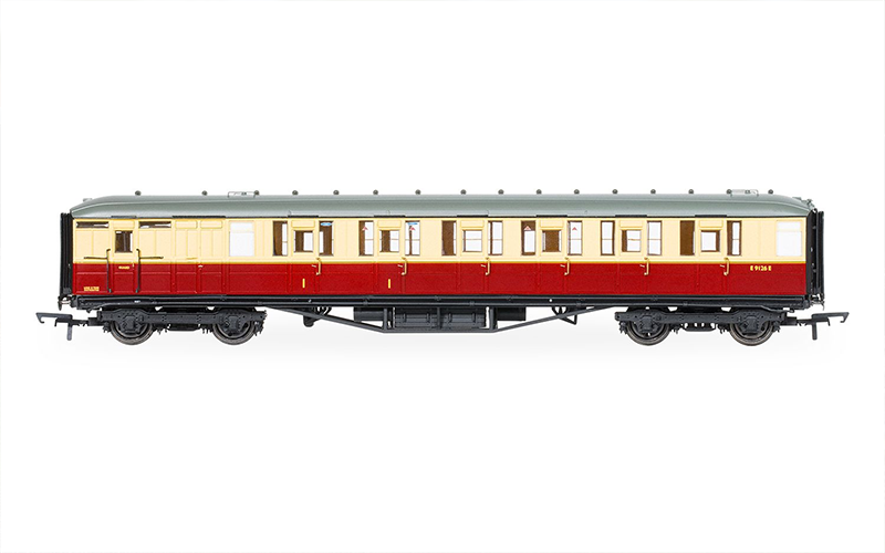 Hornby R40460 BR Gresley Corridor E9126E Composite Brake Coach OO Scale
