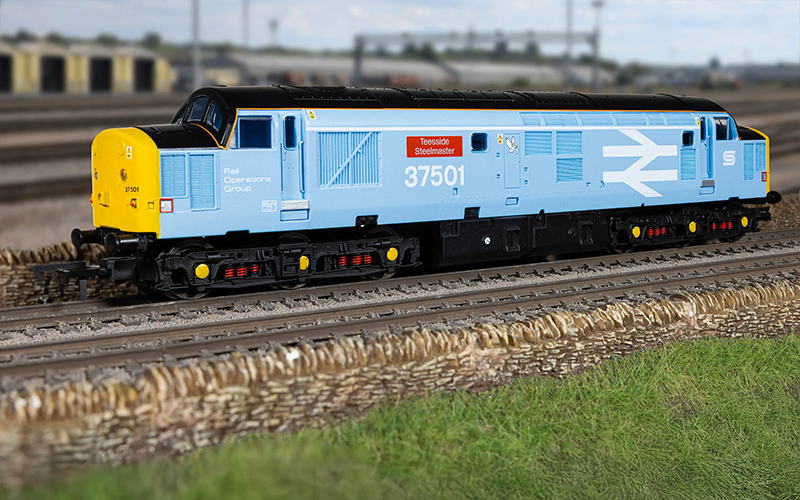 Hornby R30545TXS RailRoad: British Steel Class 37 'Teesside Steelmaster' 37501 DCC Sound Fitted OO Scale