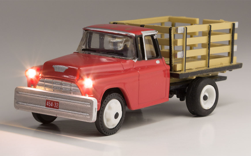 Woodland Scenics Just Plug Vehicles JP5595 Heavy Hauler Red HO Scale