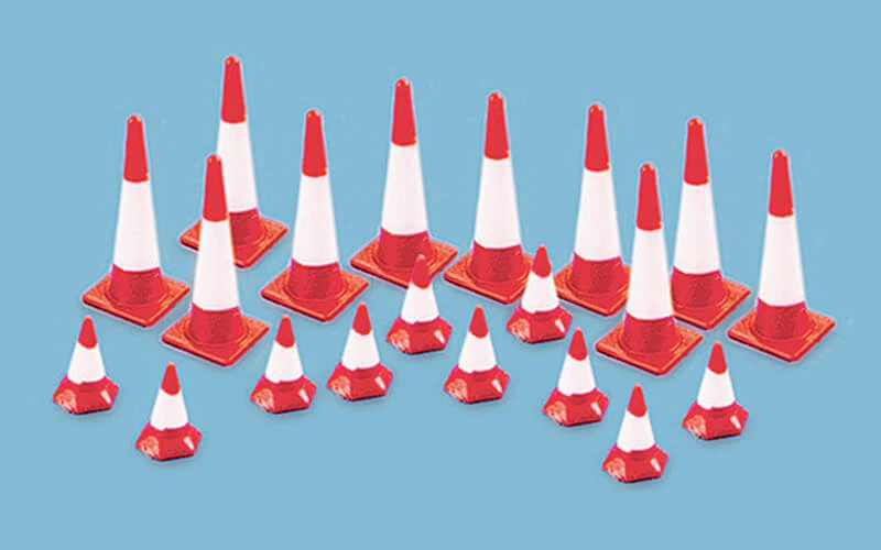 Peco Model Scene 5008 Traffic Cones OO/HO Scale