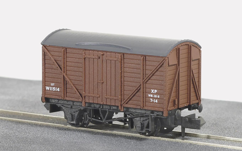 Peco Quality Line Wagons NR-43B Standard Box Van Brown N Scale