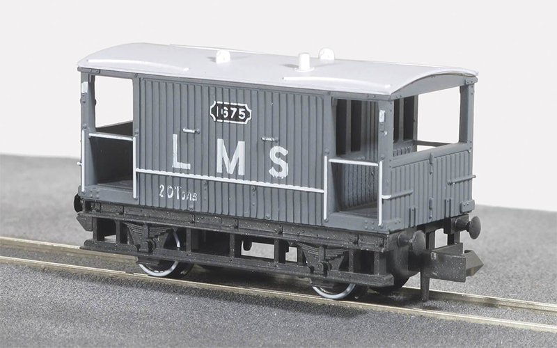 Peco Quality Line Wagons NR-48M 10ft Brake Van LMS Light Grey N Scale