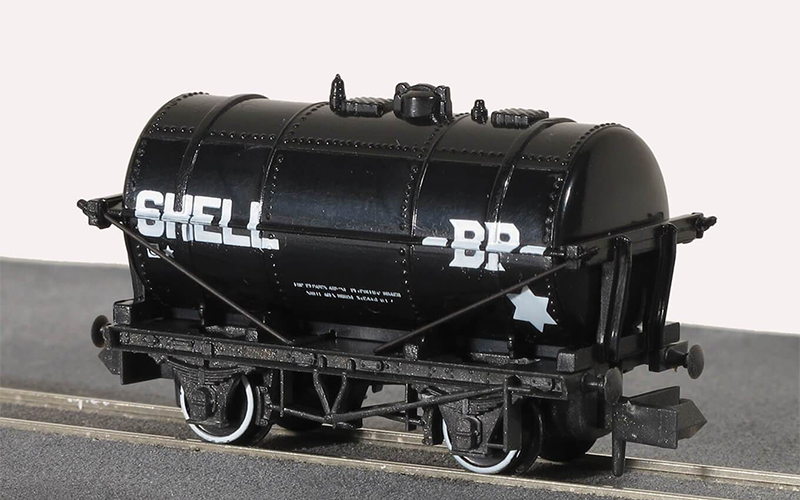 Peco Quality Line Wagons NR-P160 Shell/BP Petrol Tank Wagon N Scale
