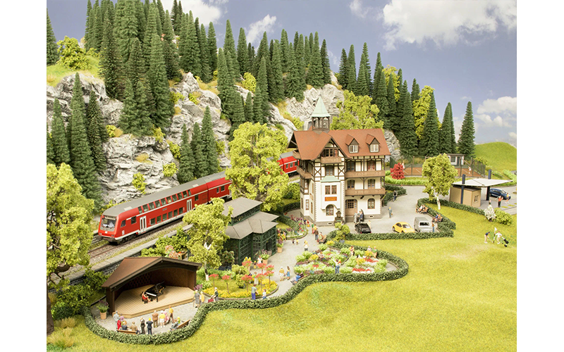 Noch 63407 Romantic Hotel “Schönblick” N Scale