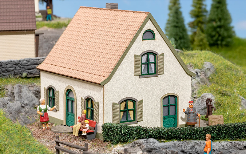Noch 66608 Small Detached House HO Scale