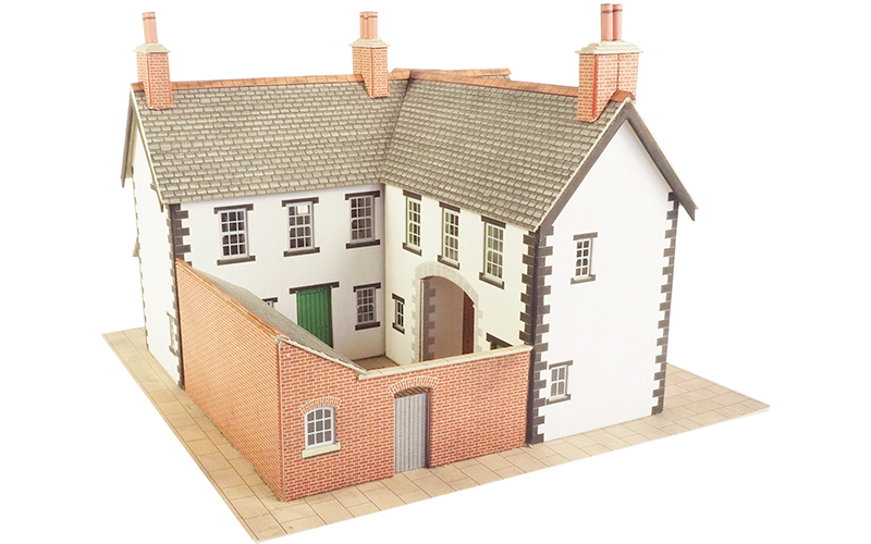 Metcalfe PO228 Coaching Inn OO/HO Scale