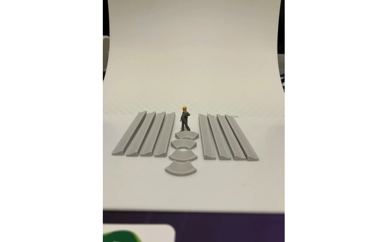 Panther Precision Models Layback Kerb & Toe Set (Qty 12) HO Scale
