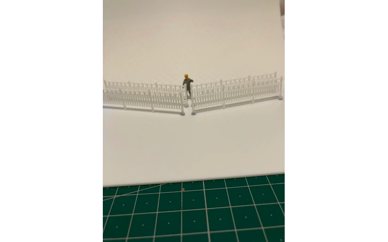 Panther Precision Models White Station Fence Type 1 (Qty 4) HO Scale