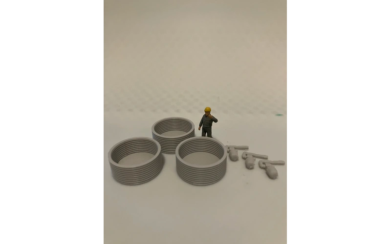 Panther Precision Models Grey Corrugated Water Trough  Small Empty Set (6 Pieces) HO Scale