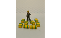 Panther Precision Models Yellow Coloured Small Straw Bale (Qty 8) HO Scale