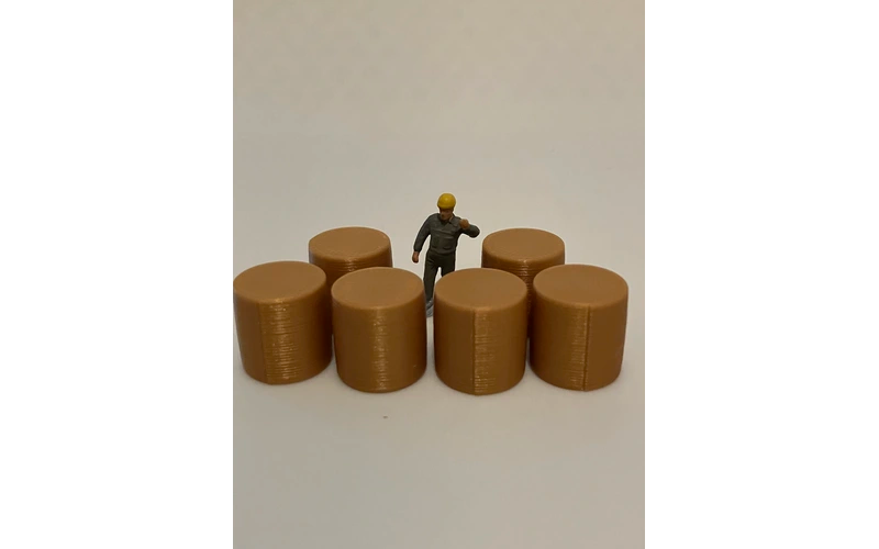 Panther Precision Models Gold 4x4 Round Hay Bale (Qty 6) HO Scale