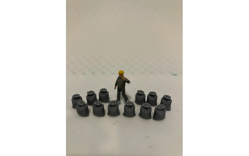 Panther Precision Models Grey Potato Sacks (QTY 12) HO Scale