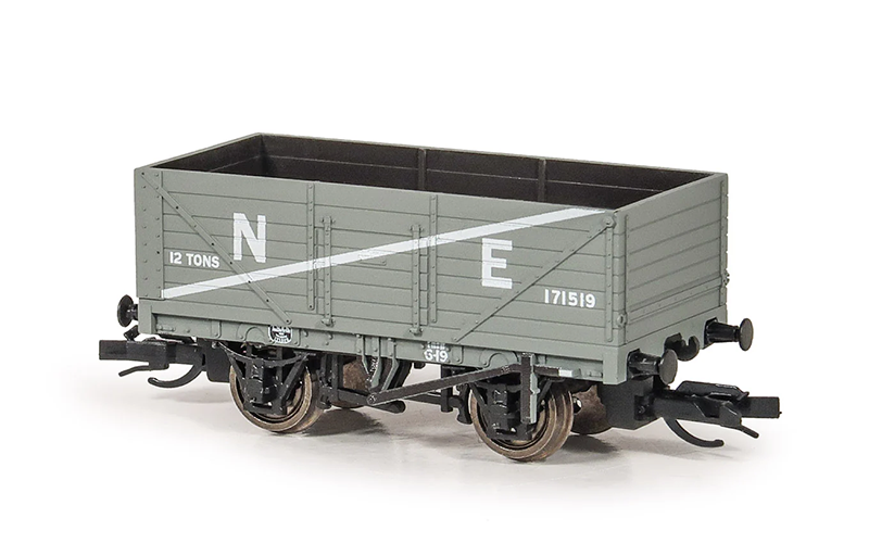 Peco Quality Line Wagons TTR-7001E 7 Plank Open Wagon NE TT Scale