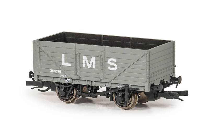 Peco Quality Line Wagons TTR-7003M 7 Plank Open Wagon LMS TT Scale