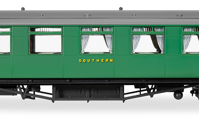 Hornby R40221 SR Maunsell Dining Saloon Comp 7844 Era 3 OO Scale