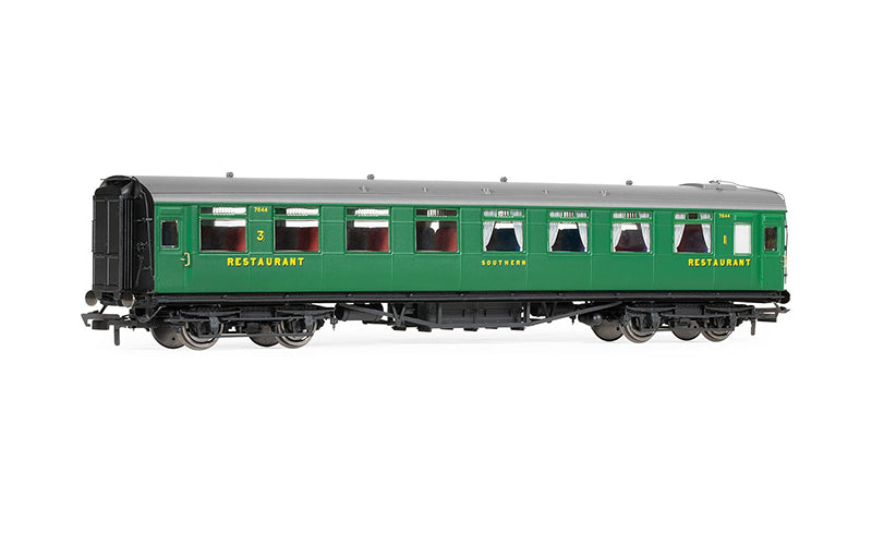 Hornby R40221 SR Maunsell Dining Saloon Comp 7844 Era 3 OO Scale