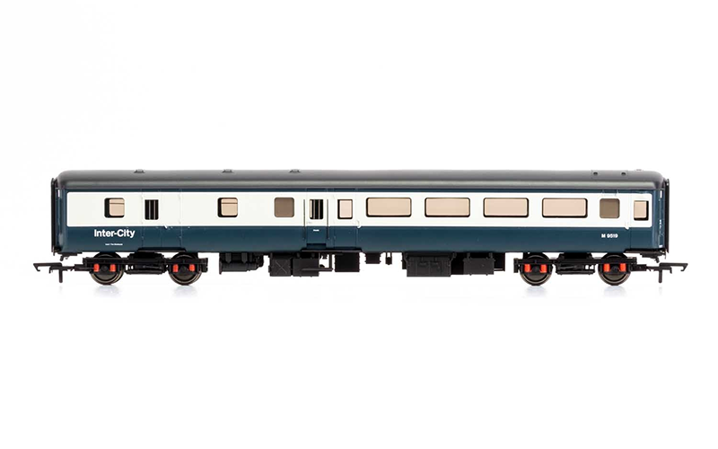 Hornby R4918A BR Mk2F Brake Second Open M9519 Era 7 OO Scale