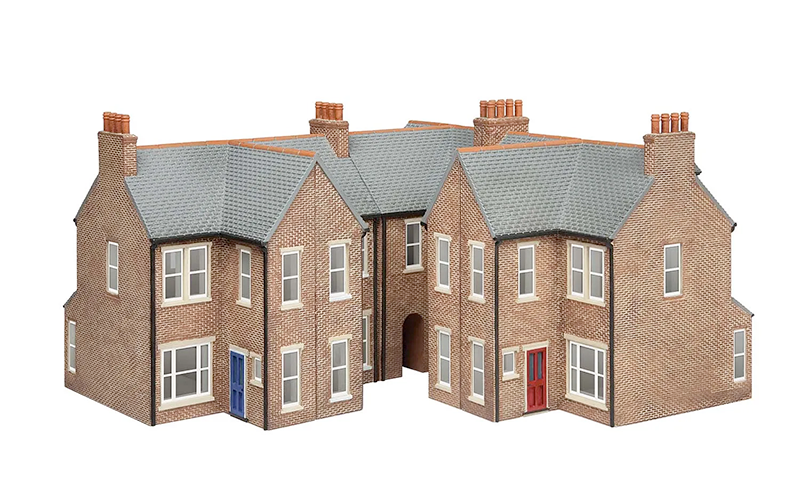 Hornby R7353 Victorian Terrace House Right Middle OO Scale