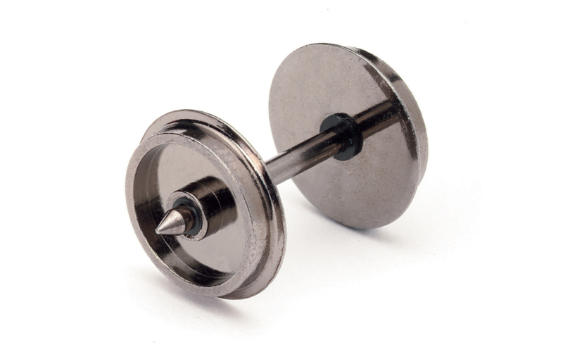 Hornby R8096 12.6mm Metal Disc Wheel/Axle Set (Pack 10) OO Scale