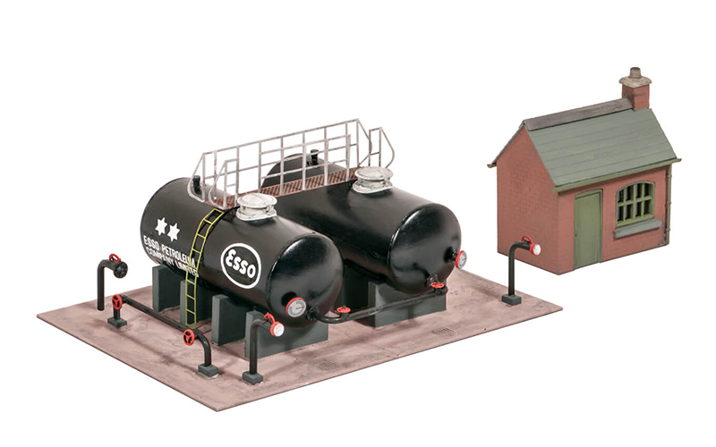 Ratio Plastic Models 529 Oil Depot Kit OO/HO Scale