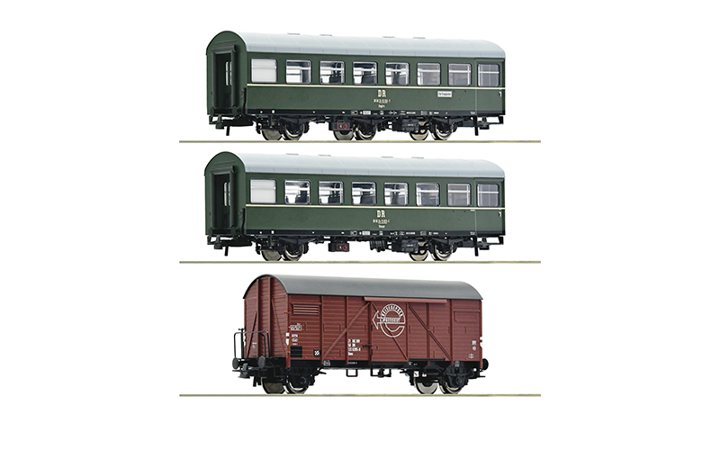 Roco 6200010 3 Piece Set 2: Passenger Train DR HO Scale