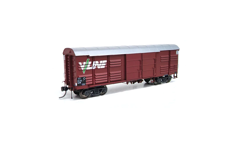 On Track Models VLVX-03 Victorian 40'2" Louvre Vans V/Line Logo 3 Pack HO Scale