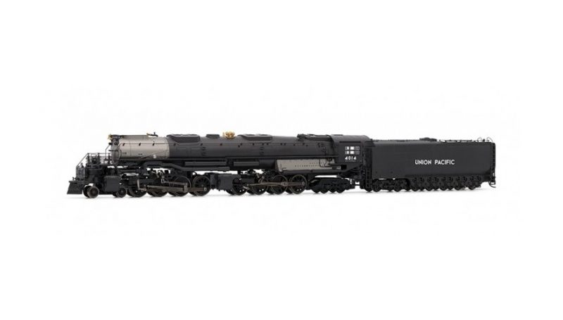 big boy 4014 loco full width